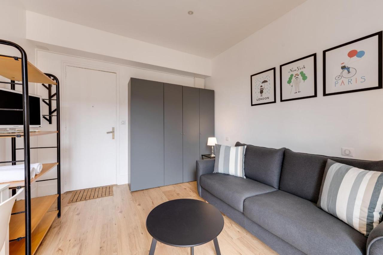 Le Mont Blanc - Charming T1 Ideal For 2 People With Balcony Annecy Ngoại thất bức ảnh