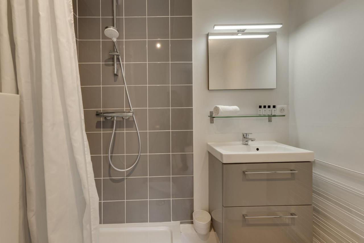 Le Mont Blanc - Charming T1 Ideal For 2 People With Balcony Annecy Ngoại thất bức ảnh