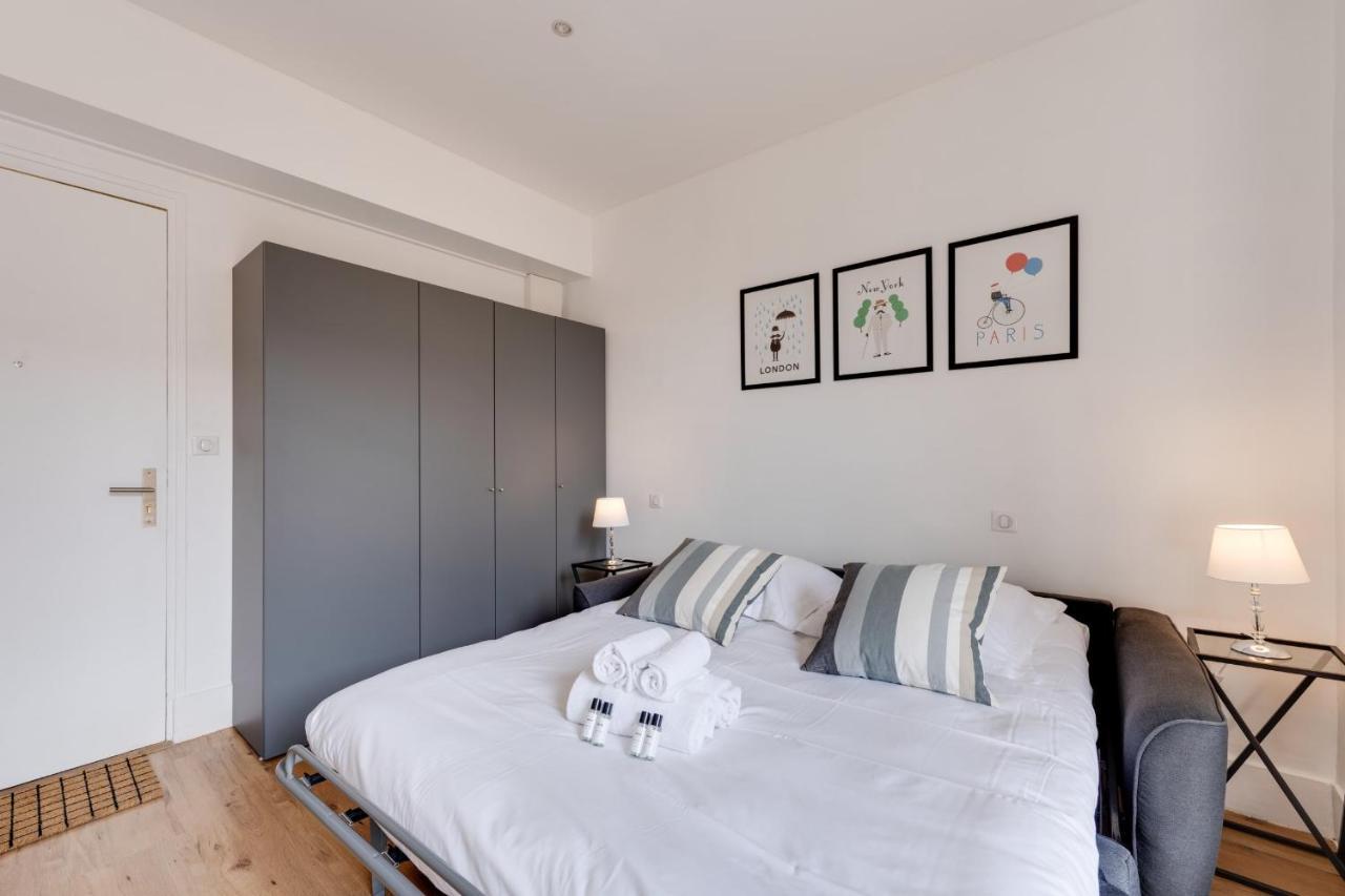 Le Mont Blanc - Charming T1 Ideal For 2 People With Balcony Annecy Ngoại thất bức ảnh